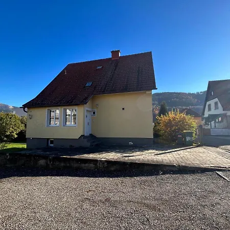 Haus Clearwater * ブルック・アン・デア・ムーア